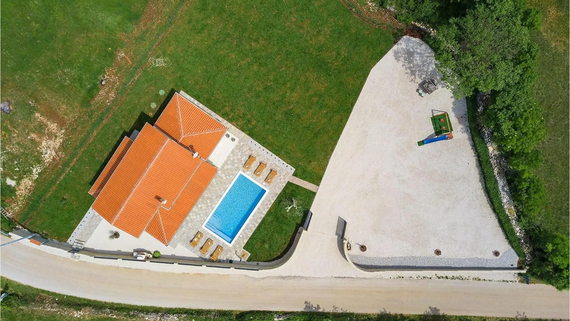 Villa Matea Pula 0*,  Croatia